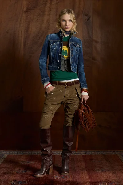 Look 3